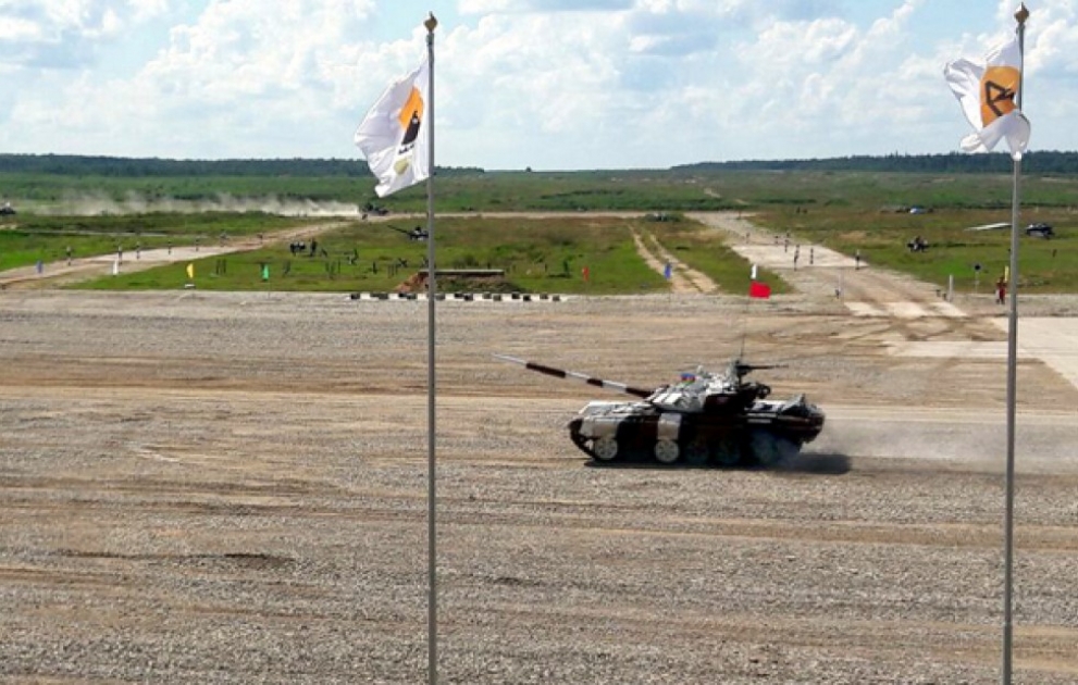 Azərbaycan tankçıları “Tank biatlonu” yarışlarında iştirak edirlər