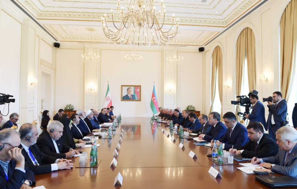 Treffen der Präsidenten von Aserbaidschan und dem Iran im erweiterten Format