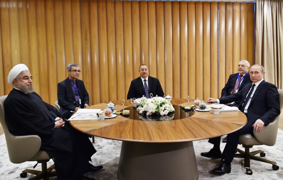 Trilaterales Treffen der Präsidenten von Aserbaidschan, dem Iran und Russland