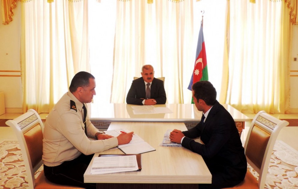 Səfərbərlik və Hərbi Xidmətə Çağırış üzrə Dövlət Xidmətinin rəisi Goranboyda vətəndaşlarla görüşüb