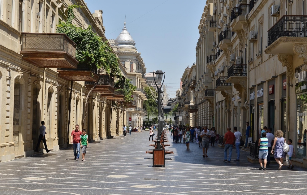 Sabah Azərbaycanda 39 dərəcə isti olacaq
