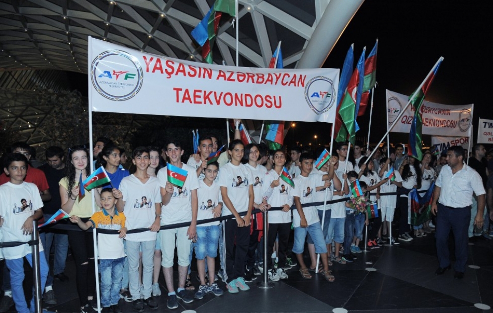 Feierlicher Empfang von Olympioniken in Baku