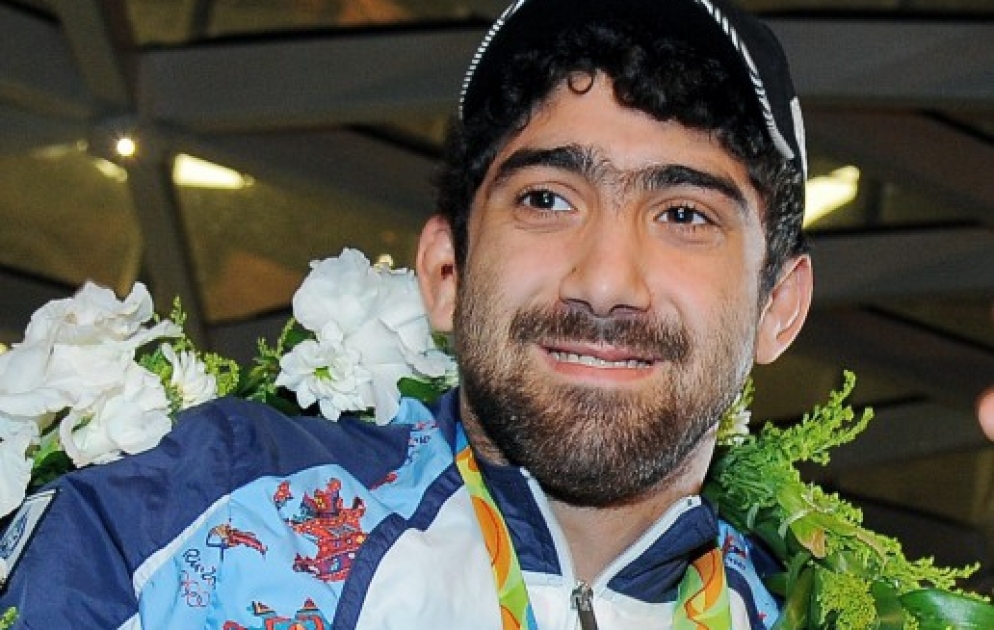 I am happy to win silver for Azerbaijan at Rio 2016, wrestler Asgarov