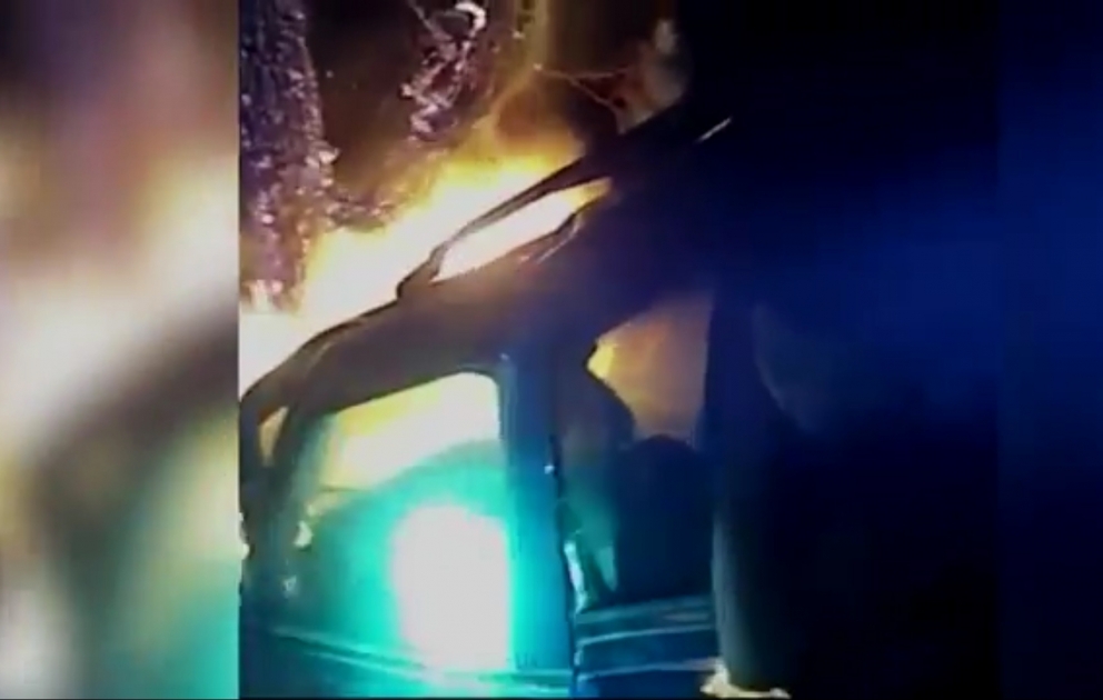 Georgia officer Saves Man in burning car