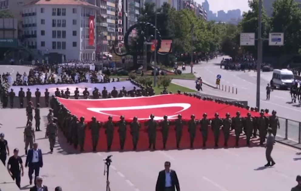 Türkiyədə Zəfər bayramı belə qeyd olunur