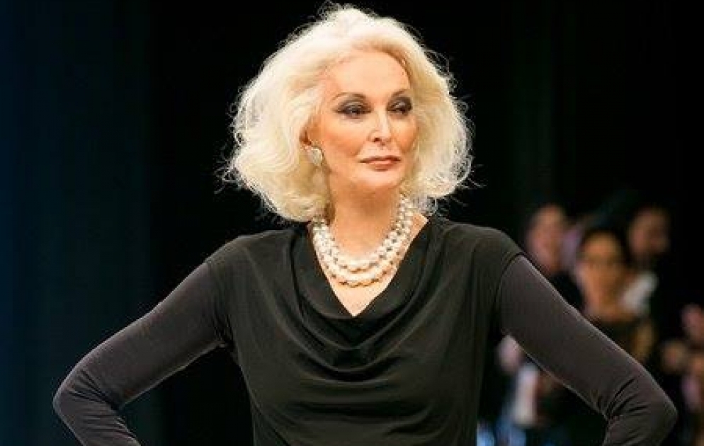 85 yaşlı model: səhnədə, dikdaban ayaqqabılarda ölmək istəyirəm