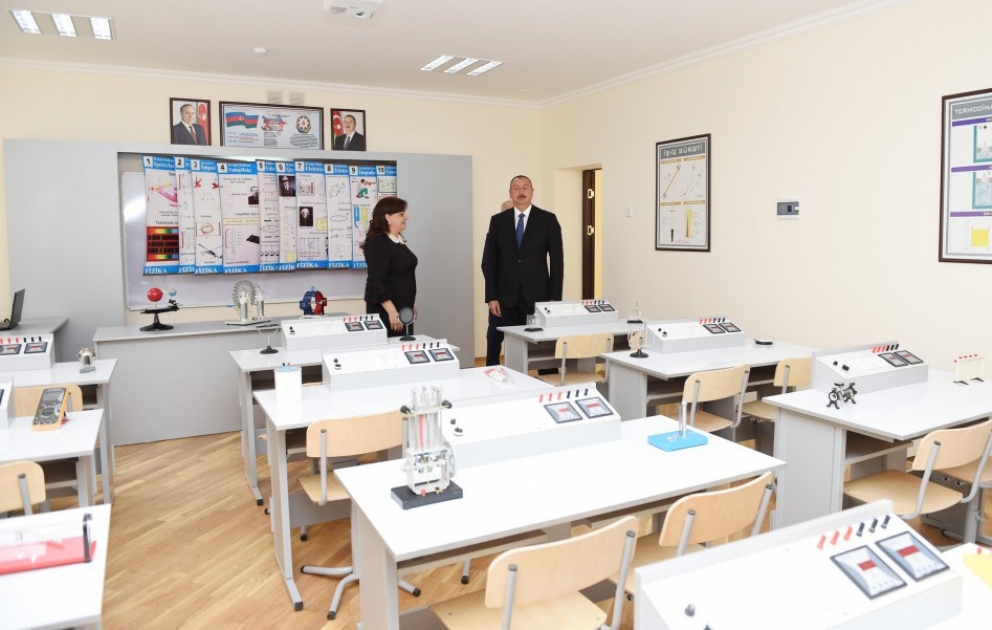 President Ilham Aliyev viewed school No. 265 in Khatai district after major overhaul