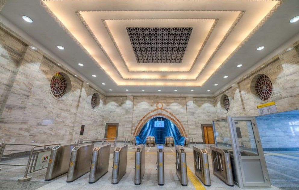 "Elmlər Akademiyası" metro stansiyasının əsas vestibülü istifadəyə verilib