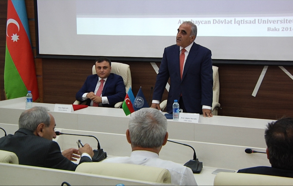 UNEC-də differensial əmək haqqı sisteminin nəticələri açıqlanıb