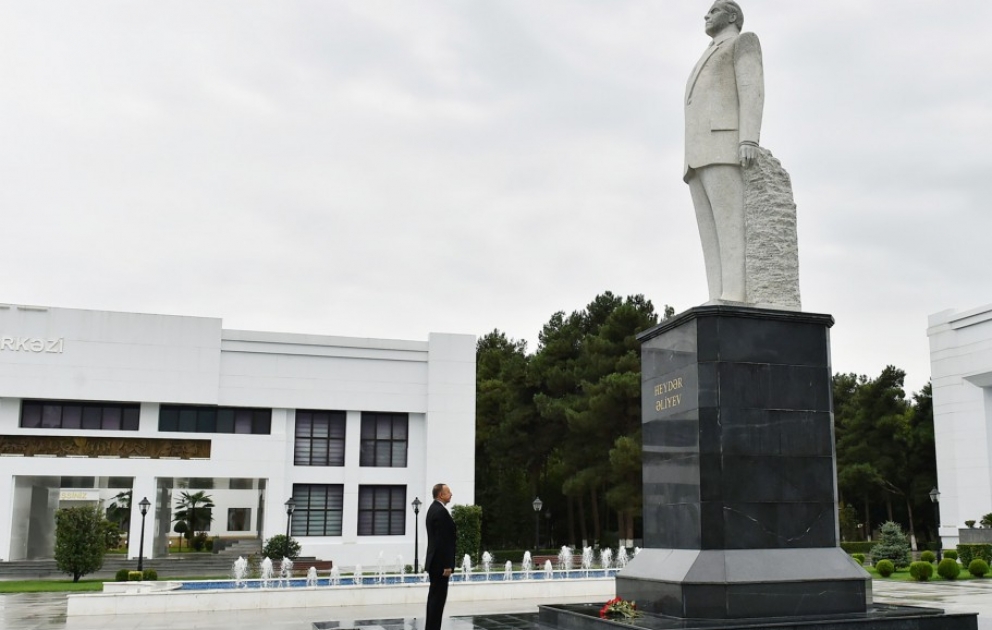 Aserbaidschans Präsident Ilham Aliyev in Sabirabad