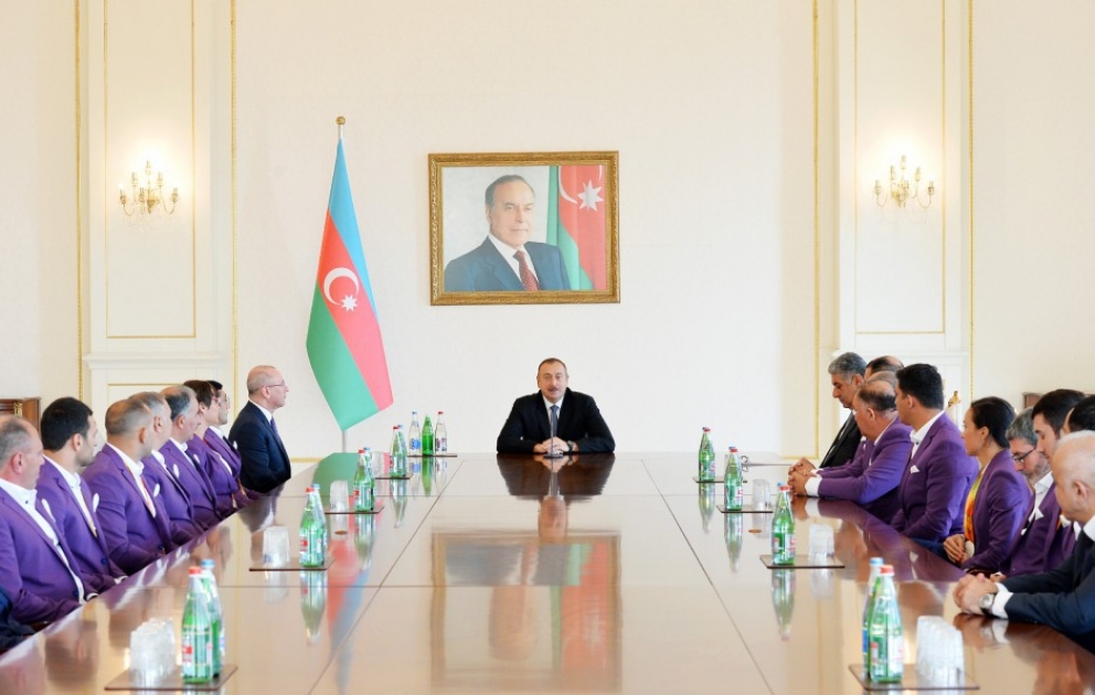 Azərbaycan Prezidenti İlham Əliyev XV Yay Paralimpiya Oyunlarında iştirak etmiş idmançılarla görüşüb