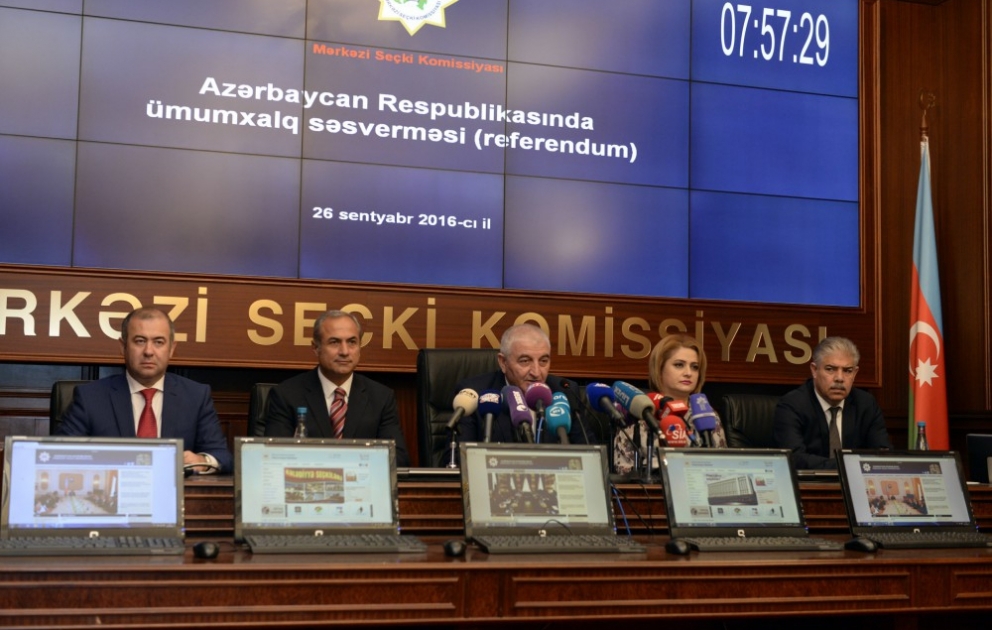 Azərbaycanda ümumxalq səsverməsi vaxtında başlayıb