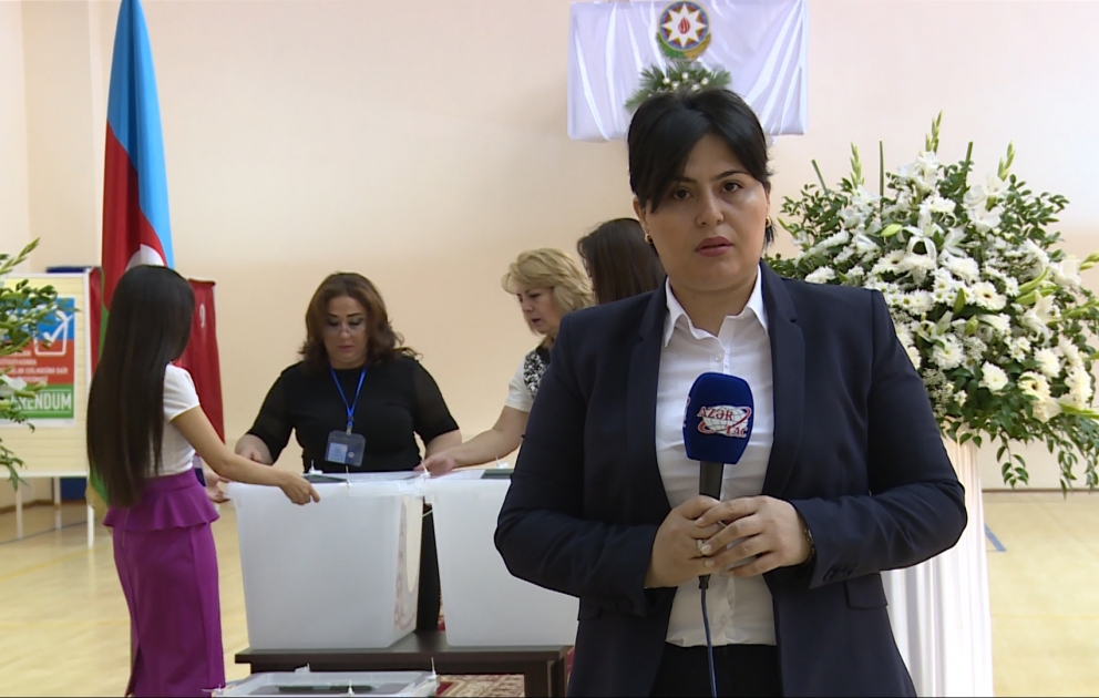 29 saylı Səbail seçki dairəsinin məntəqələrində fəallıq müşahidə olunur    REPORTAJ