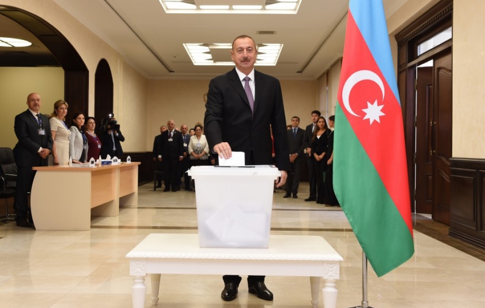 President Ilham Aliyev voted at polling station No.6