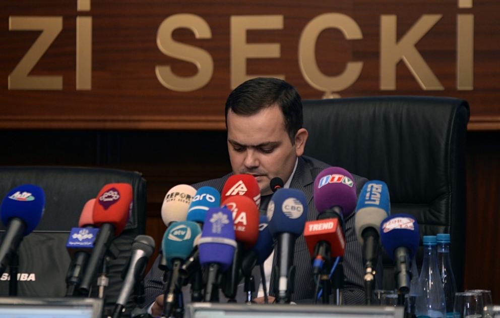 Saat 19:00: Ölkə üzrə səsvermə fəallığı 69,7 faiz təşkil edir