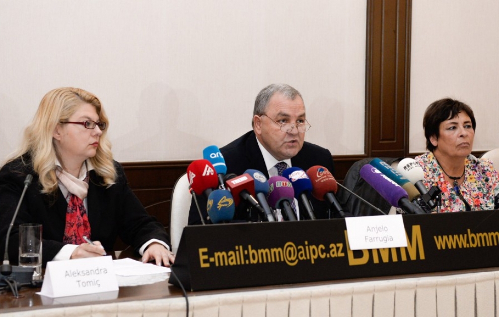 Azərbaycanda referendum beynəlxalq standartlara uyğun keçirilib