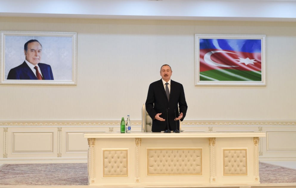 Sumqayıtda Heydər Əliyev Mərkəzinin yeni binasında şəhər ictimaiyyətinin nümayəndələri ilə görüş