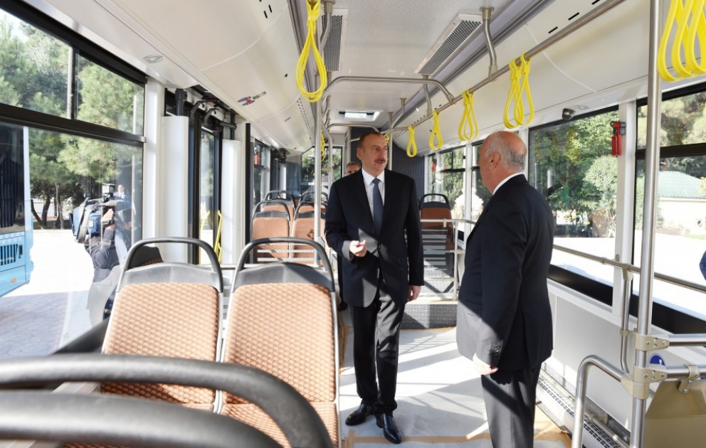 Sumqayıtda yeni sərnişin avtobusları ilə tanışlıq