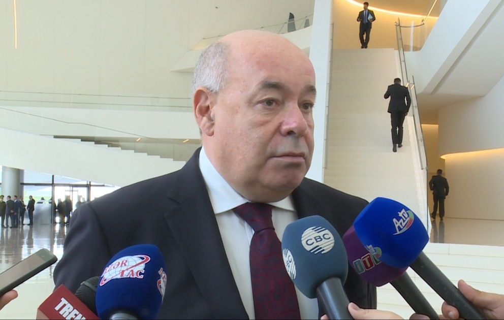 Mixail Şvıdkoy: Bu vacib forumlar bu gün bir çox aktual problemlərin həllinə toxunur