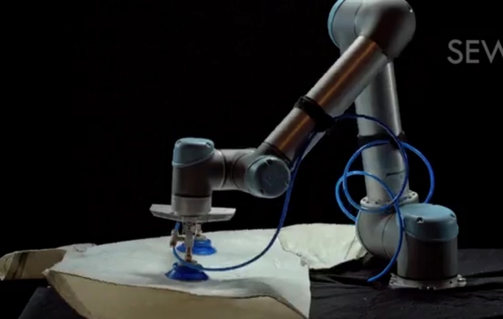İlk robot-dərzi hazırlanıb