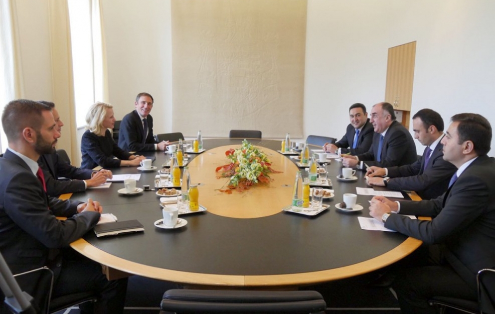 Azerbaijani FM meets Liechtensteinerin counterpart