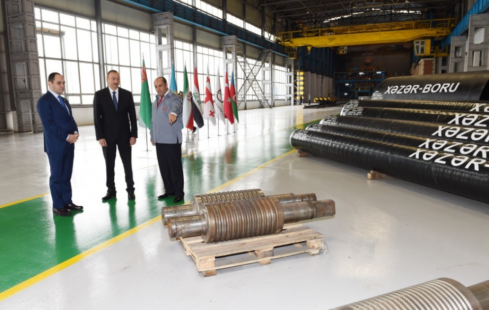 Le président Ilham Aliyev inaugure une usine d’oxygène à Bakou