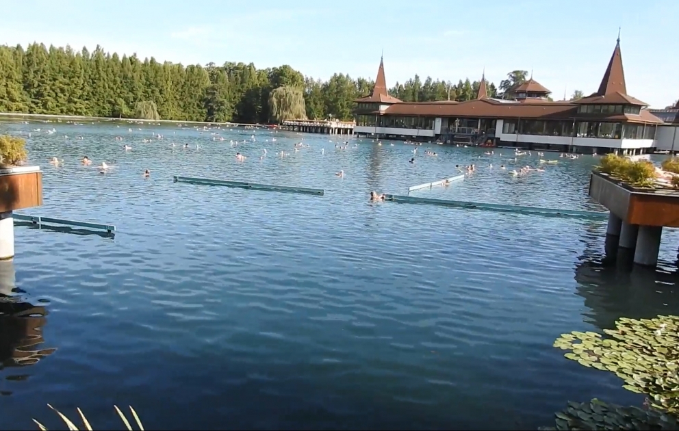 Хевиз – самое большое в мире озеро с минеральной водой    РЕПОРТАЖ