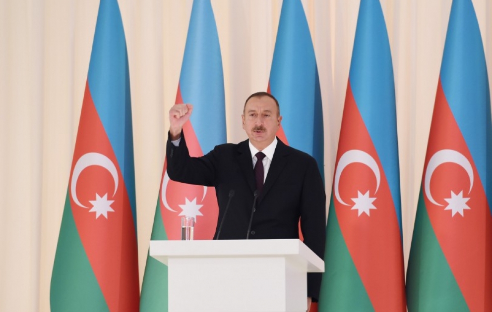 Official reception was held to mark 25th anniversary of restoration of Azerbaijan`s state independence 
 President Ilham Aliyev attended the reception