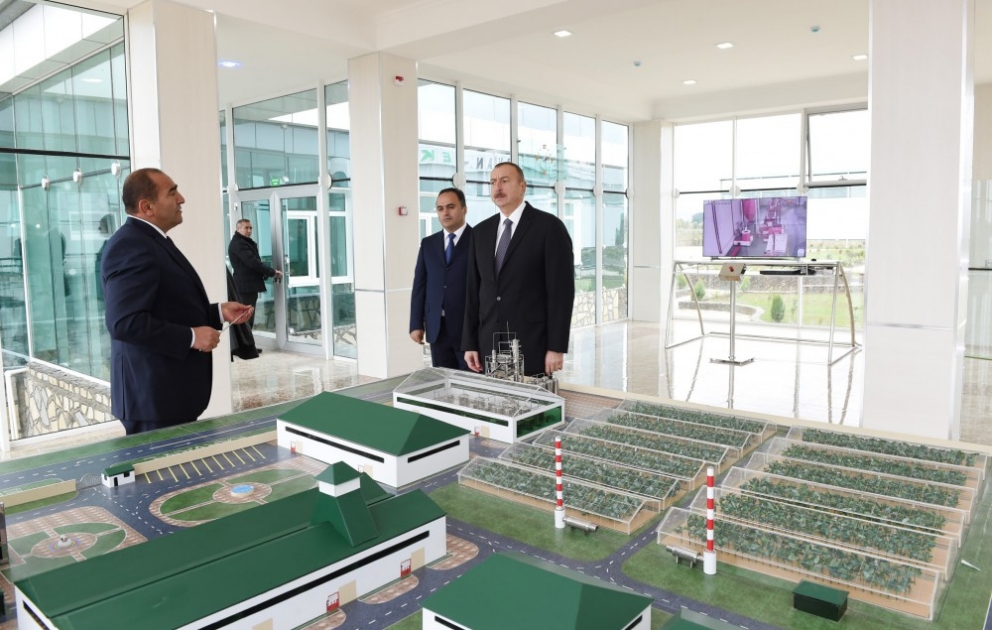 Prezident İlham Əliyev Ağstafada “Karvan-L EKO” sənaye parkında inşası başa çatdırılan müəssisələrin və istixana kompleksinin açılışında iştirak edib
