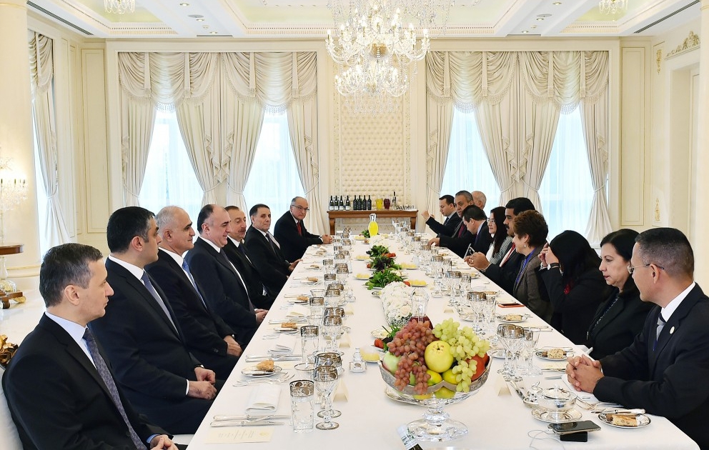 President Ilham Aliyev hosted official dinner for Venezuelan President