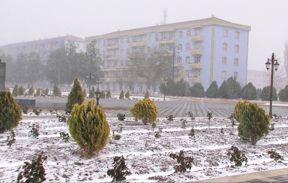 First snow fells on Nakhchivan