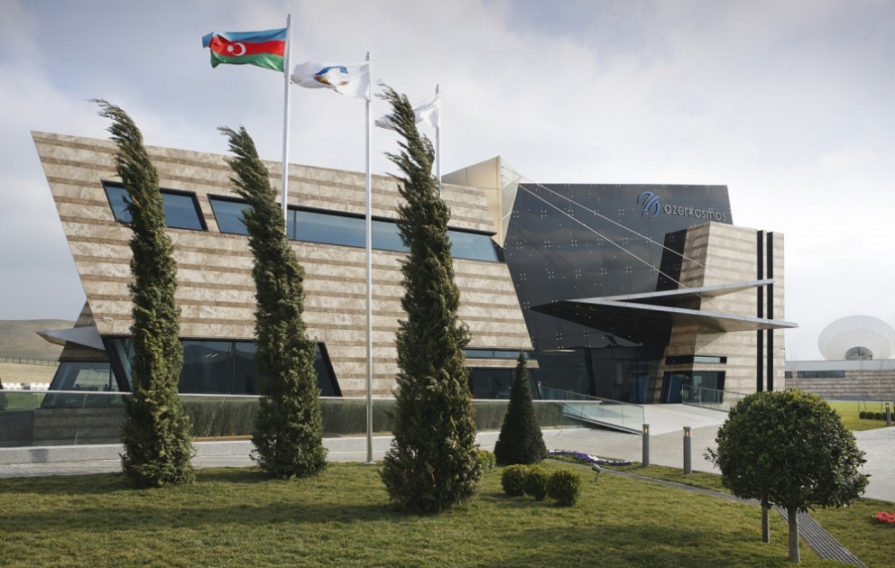 «Azerspace-1» начал трансляцию новых телеканалов
