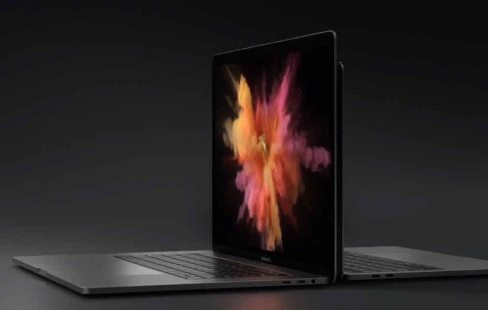 «Apple» начал продажи нового «MacBook Pro»