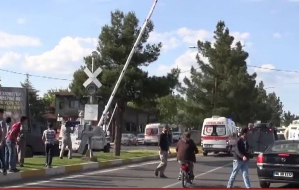 В турецком городе Диярбакыр прогремел сильный взрыв