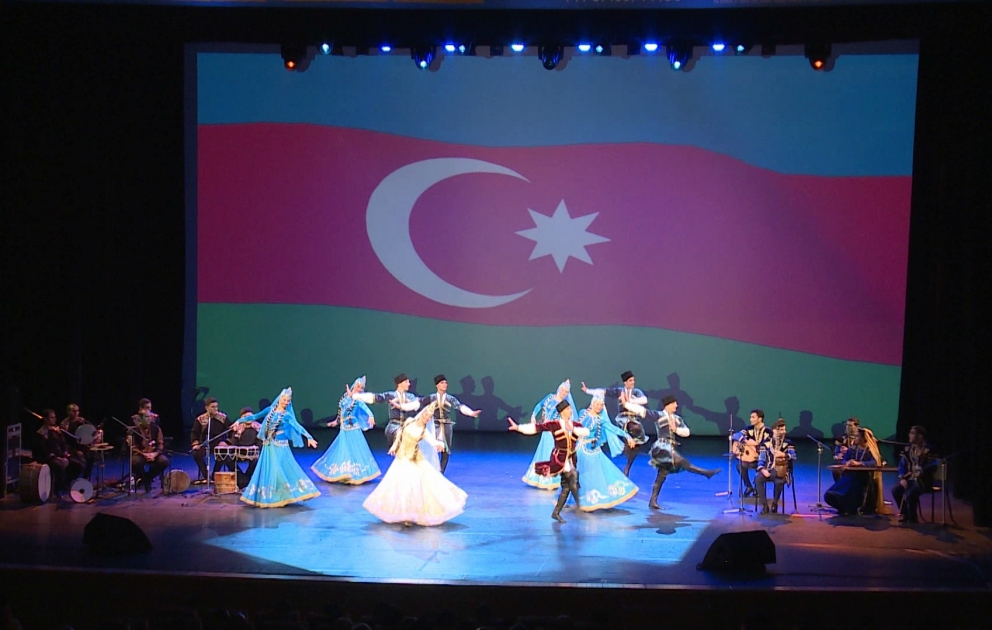 İfaçılarımızın Seul festivalındakı çıxışından