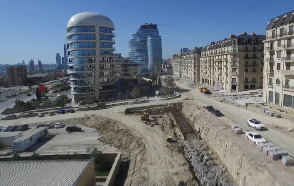 "Ağ şəhər" layihəsi çərçivəsində yeni küçələr salınır