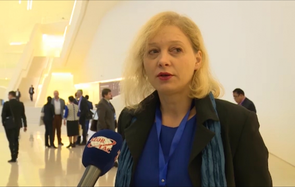Этот конгресс стал также отличной возможностью продемонстрировать, каким стал Азербайджан