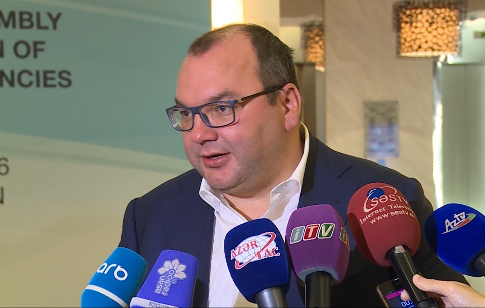 Konqres iştirakçıları Azərbaycanın müstəqillik illərində böyük inkişaf yolu keçdiyinin şahidi oldular