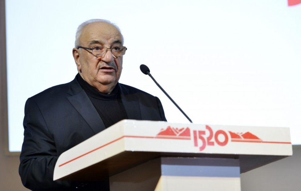 В Баку стартовал международный железнодорожный бизнес-форум