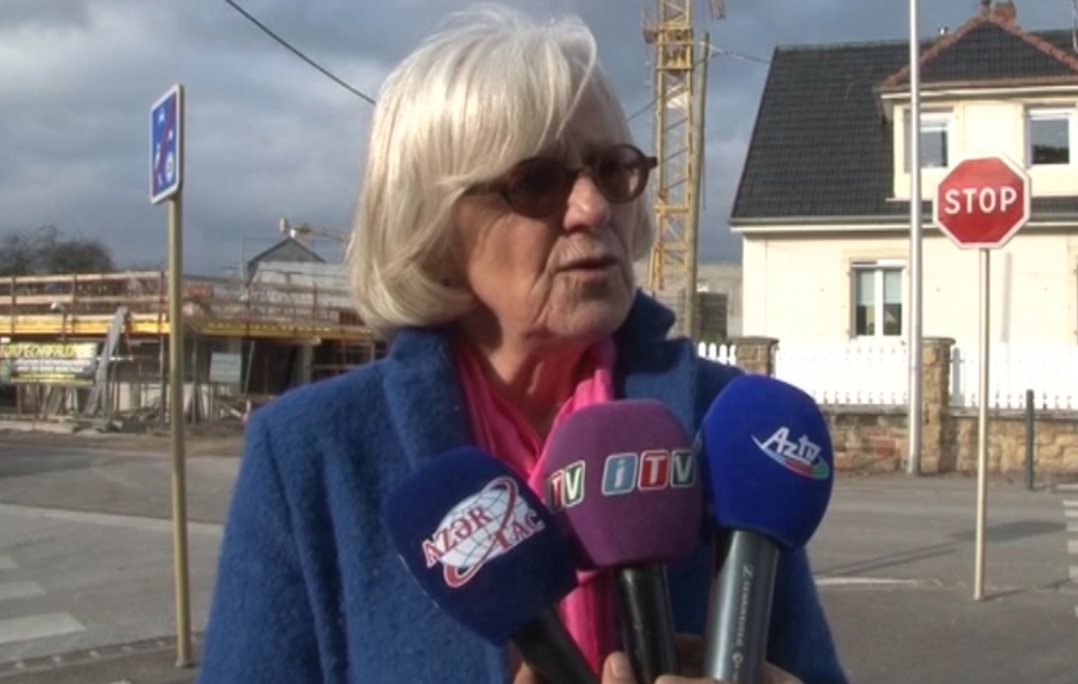 Interview de Mme Christine Mazza, enseignante française, à l’AZERTAC