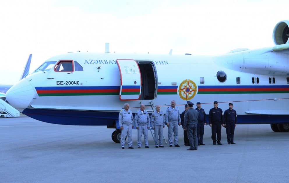 Azerbaijani fire-fighting team returns from Haifa mission