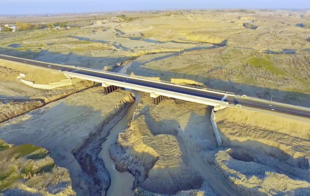 President Ilham Aliyev attended the opening of new bridge over Tartar River