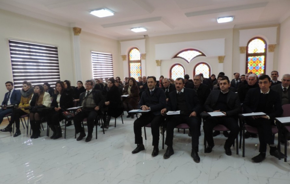 Xaçmazda 9 illik təhsil səviyyəsi üzrə buraxılış imtahanının yeni modeli təqdim olunub