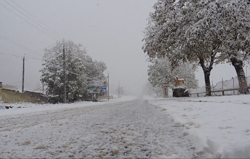 Snowy views of Gakh​