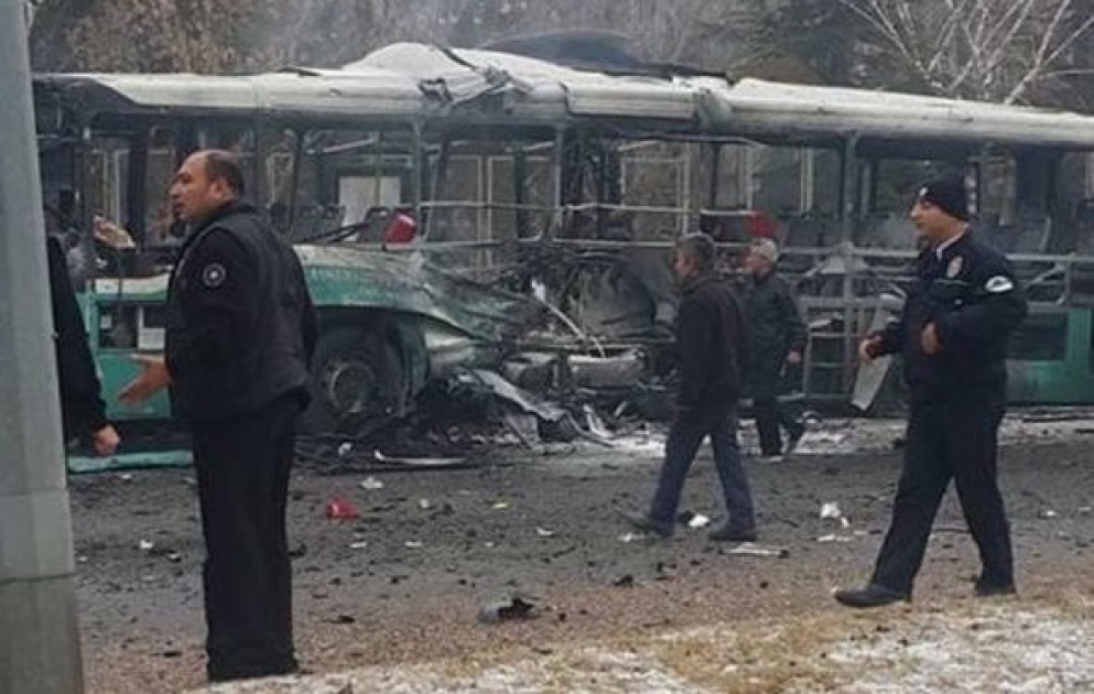 При взрыве в Кайсери погибли 13 военнослужащих