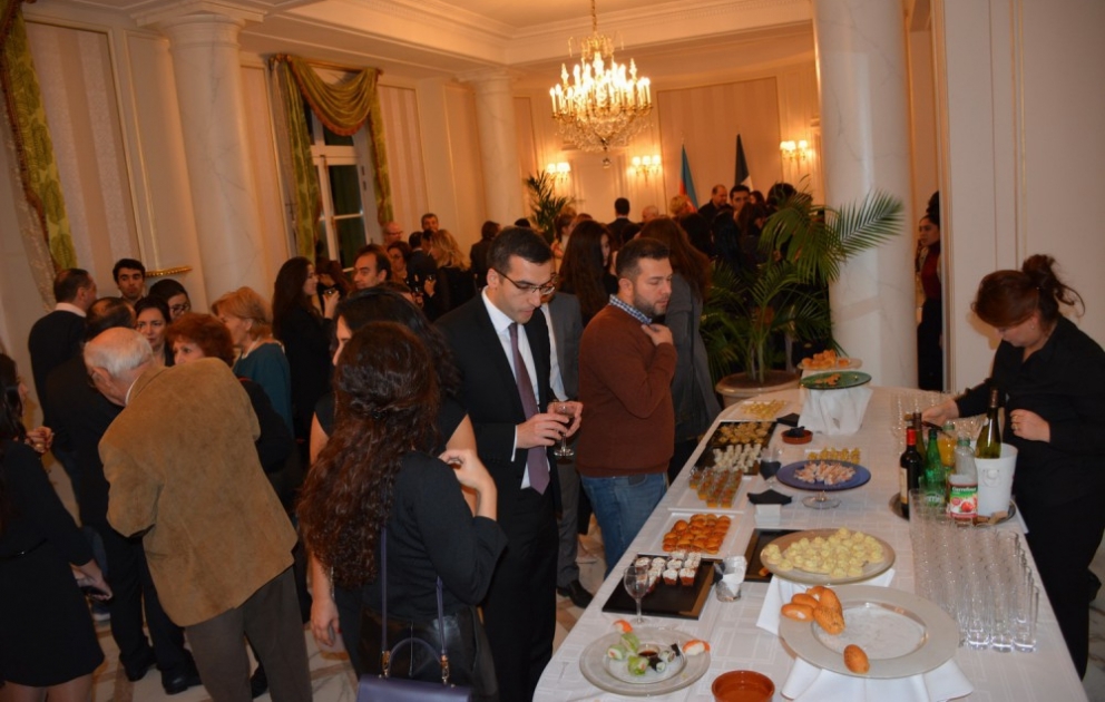 Parisdə Dünya Azərbaycanlılarının Həmrəylik Günü qeyd olunub