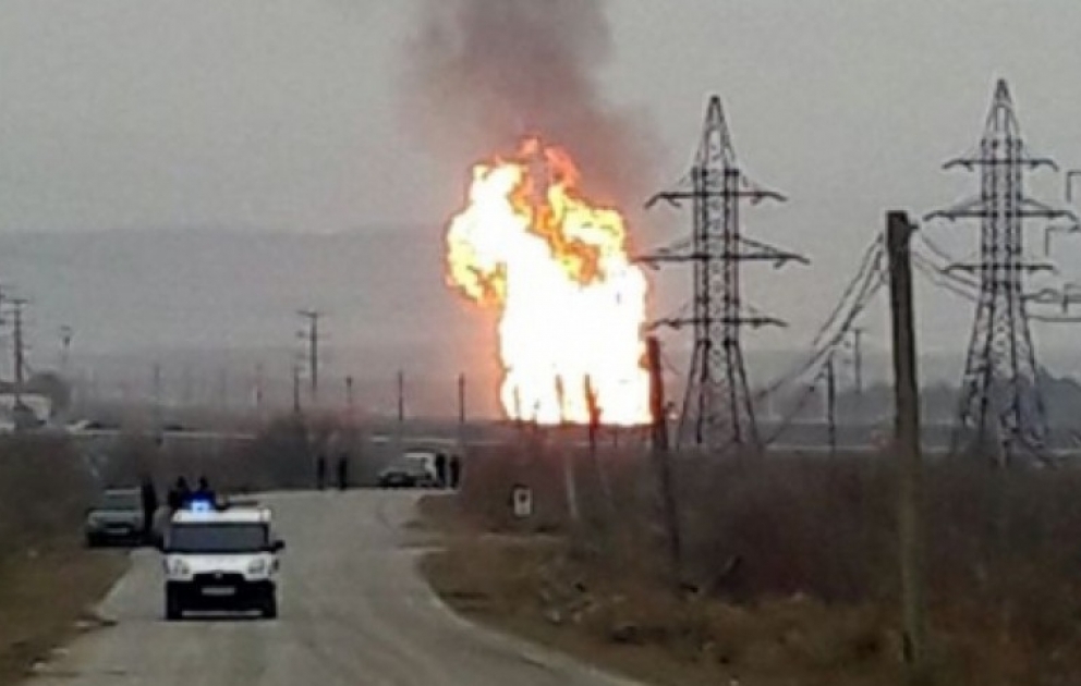 Потушен пожар на магистральном газопроводе в Баку