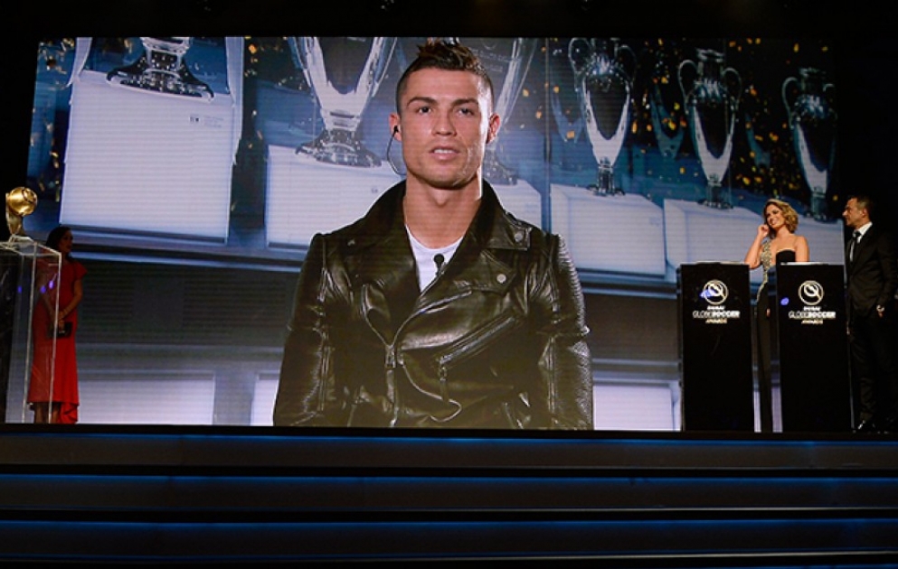 Kriştiano Ronaldo “Globe Soccer Awards” mükafatına layiq görülüb