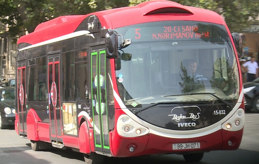 Bayram günündə avtobuslar qrafikdən artıq xidmət göstərəcəklər