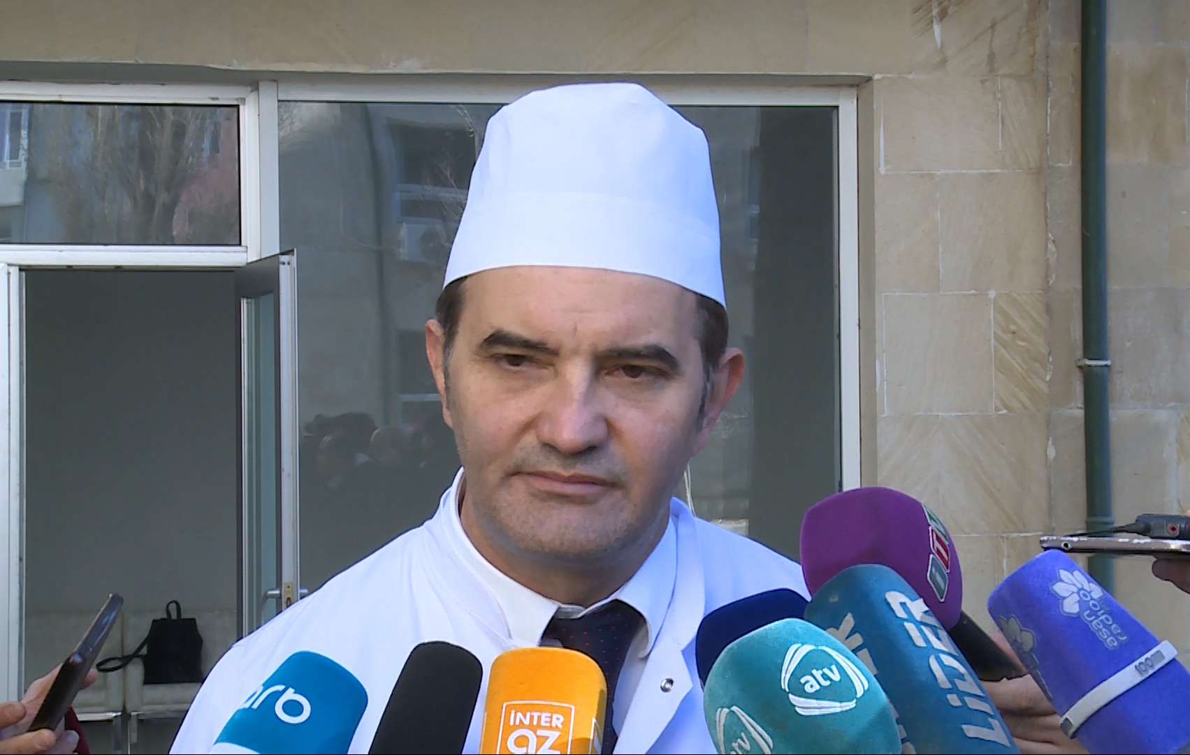 Bu il dəm qazından zəhərlənən 334 xəstə toksikologiya şöbəsinə ...